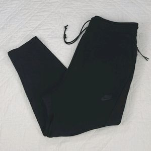 Nike Red Tag Black Sweatpants Size L